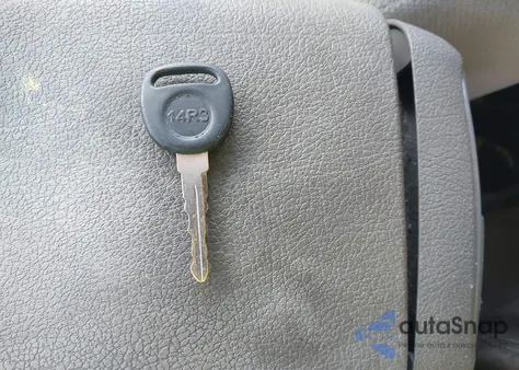 2002 Chevrolet Tahoe Ls из США, поврежденный, VIN 1GNEC13Z22R171691